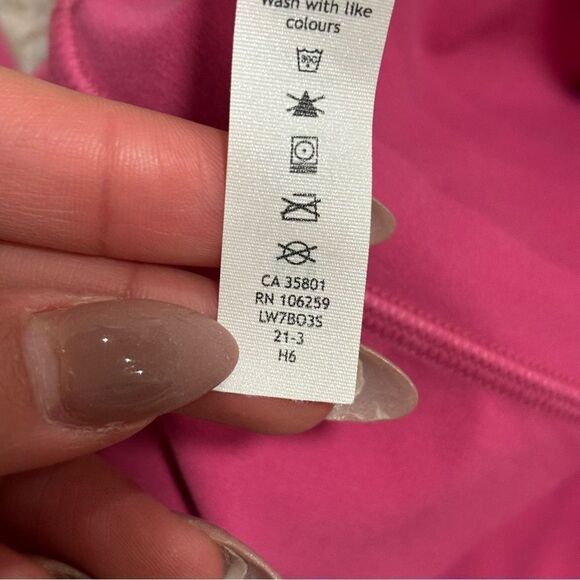 Lululemon Align High-Rise Short 8” in Pink- Size 2 - Picture 4 of 6